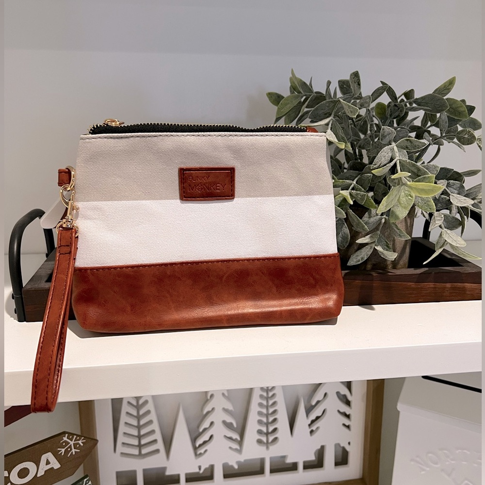Color block Clutch